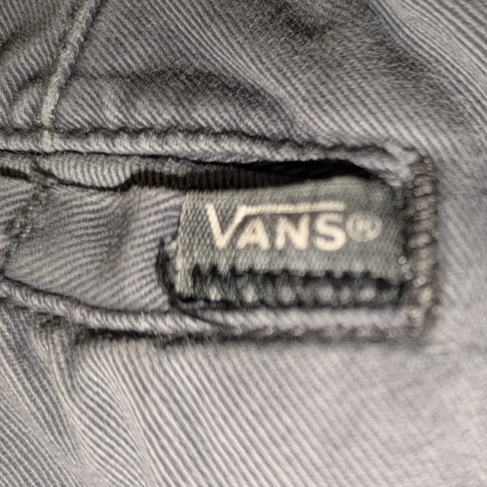 Vans Off The Wall Men’s Gray Chino Pants Size 32x30 Skate Casual